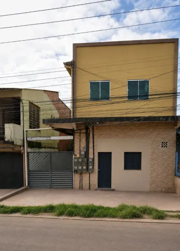 Vendo residencial com 8 apartamentos