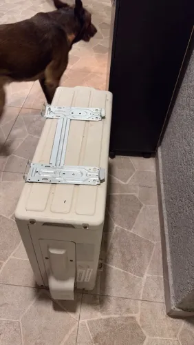 Vendo Condensadora inverter 12.000 btus gás R410