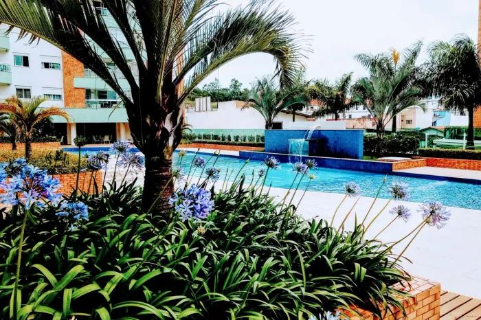 QUARTO+BANHEIRO+ÁREAS COMUNS em condomínio clube de alto padrão.