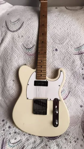 Guitarra telecaster Memphis