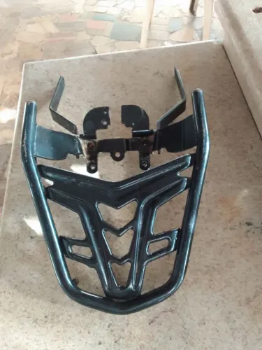 Grande bagageiro moto bliz. 