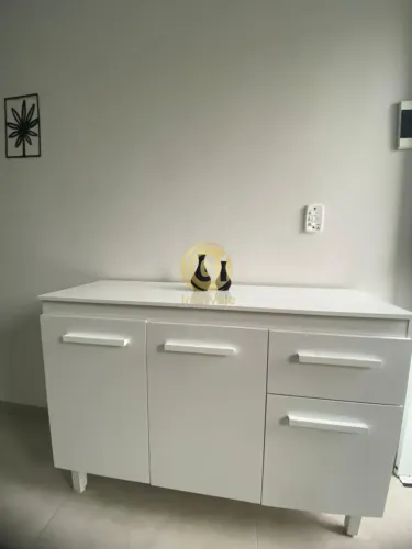 Kitnet para venda possui 25 metros quadrados kitnet Bairro do Colonia - Jacareí - SP
