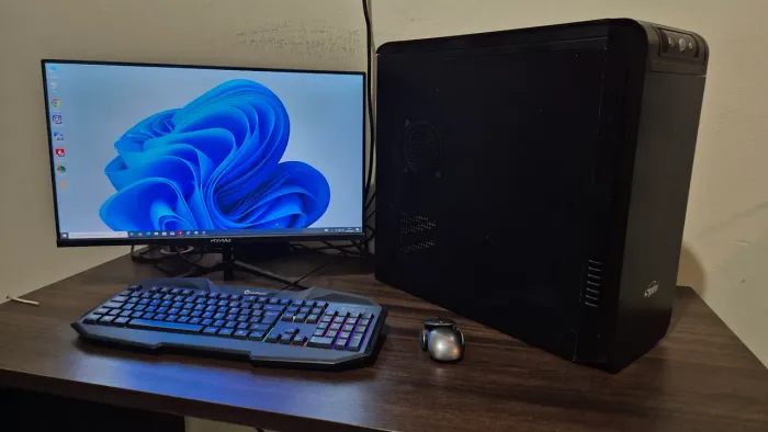 Computador Desktop | i5 3.5Ghz | 12GB RAM | 240GB SSD *Leia o anúncio*