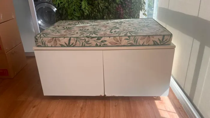Banco Madeira (MDF) com gaveteiro e futon 110x72