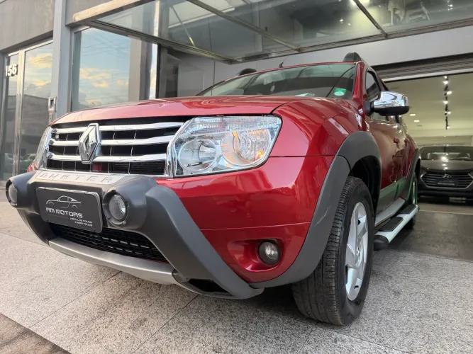 Renault Duster Dynamique 2.0 Hi-flex 16V Aut. 2013