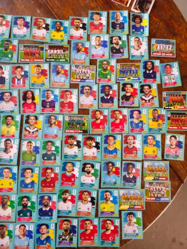 FIGURINHAS DA COPA 2026. TROCA OU VENDA 