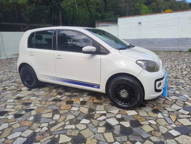 Volkswagen Up! Move 1.0 TSI Total Flex 12V 5P 2017