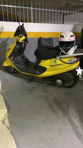 AN Burgman 2008 - 125 cc - Veja a descrição