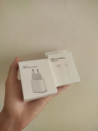 Carregador de iPhone Turbo Tipo-C 20w + Cabo lightining para iPhone