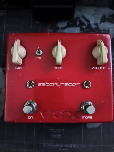 Pedal Vox Satchurator Distortion - pedal signature de Joe Satriani
