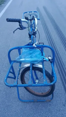 Vendo cargueira em bom estado 