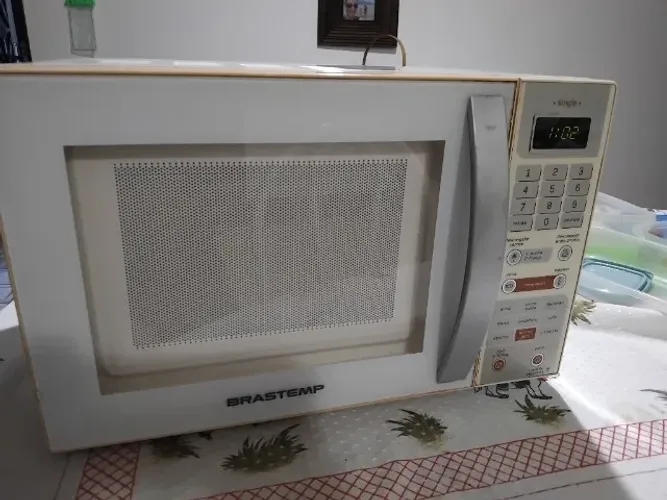 MICROONDAS BRASTEMP 18L 110V