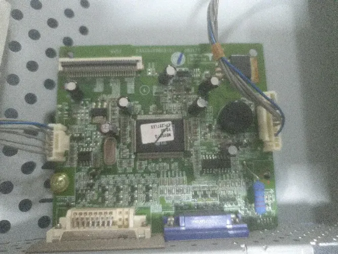 Placa Monitor Lg W2252TQ EAX40409803