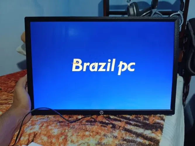 Monitor LED 19 Brazil PC Furação Vesa HDMI e VGA