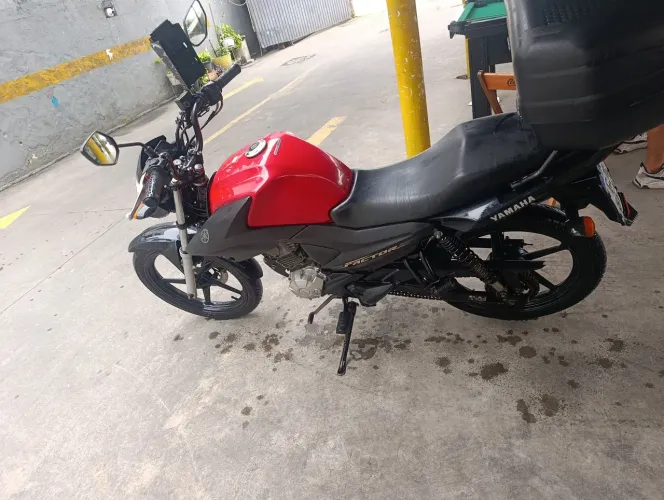 Vendo vende-se factor 125 flex moto único dono toda revisada