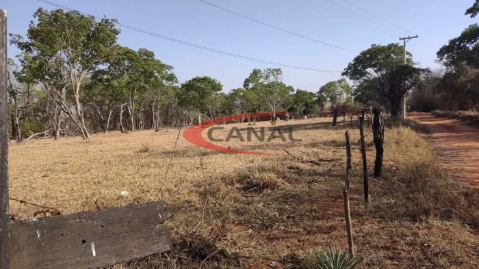 Chacara com 23.600M² Chácara Pé no Chão