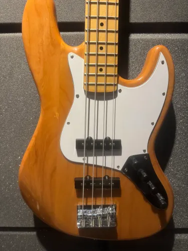 Baixo ATIVO - Turbinado - SX JB 4 cordas American alder - Novíssimo