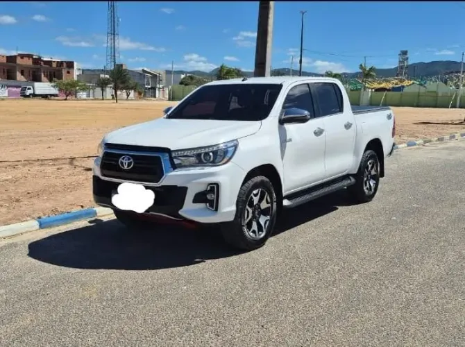 Toyota Hilux CD SRX 4X4 2.8 TDI 16V Diesel Aut. 2019