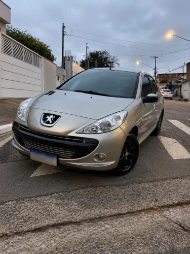 Peugeot 207 XR Sport 1.4 Flex 8V 5P 2011