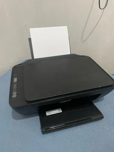 Impressora HP DeskJet Ink Advantage 2700 - Para conserto ou retirada de peças