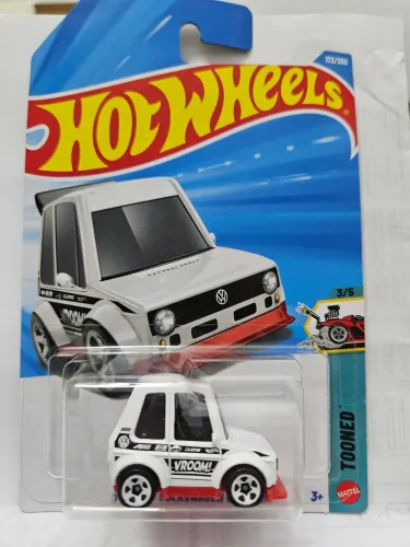 Hot wheels tooned Volkswagen Golf MK1