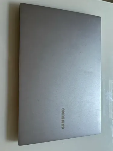 Samsung Book X40 i5 10ª Geração | 8GB RAM | 1TB