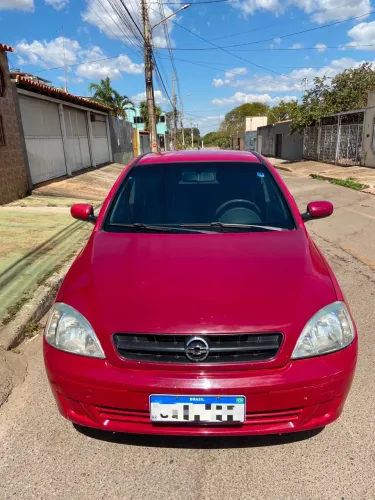 Chevrolet Corsa Hatchback 1.8 MPFI 8V 102cv 5P 2003