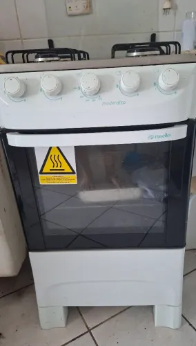 Vendo fogão 4 bocas 