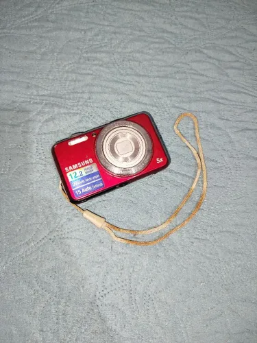 Câmera anos 2000 com problemas 