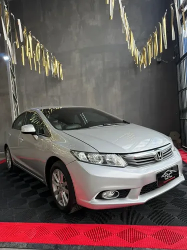 Honda Civic Sedan LXS 1.8/1.8 Flex 16V Aut. 4P 2014