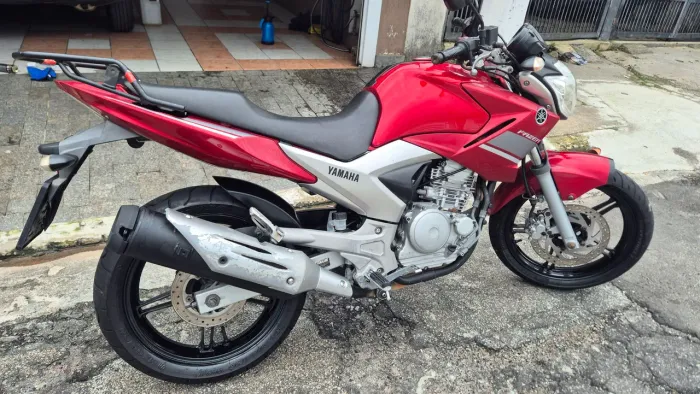 Fazer 250. 14