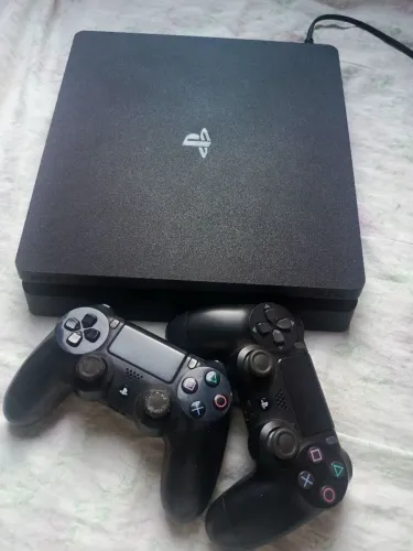 Ps4 slim estado de novo