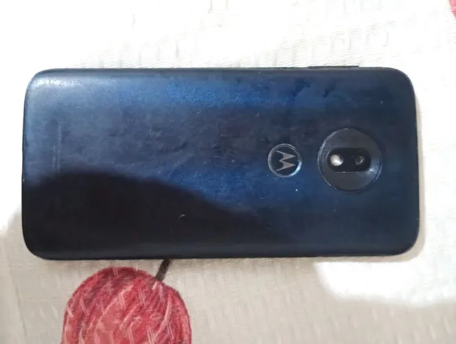 Moto G7 play com defeito