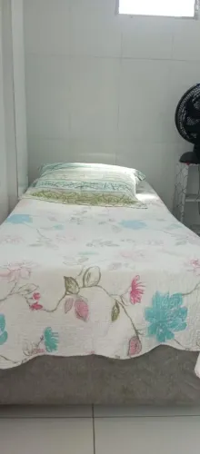 Quarto mobiliado para aluguel - confortável