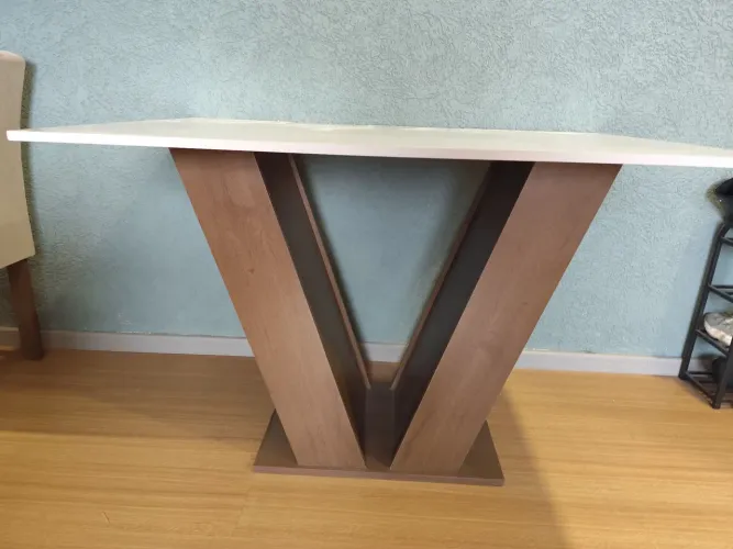 Mesa + 4 cadeiras