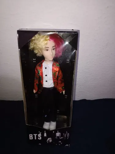 Boneco Kim Taehyung V Da Banda Coreana BTS Bootleg