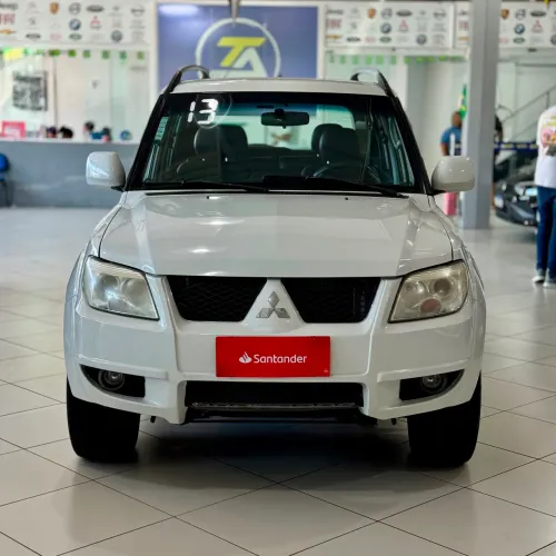 Mitsubishi Pajero TR4 2.0 Flex 16V 4X2 Aut. 2013