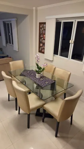 Mesa de jantar 6 lugares