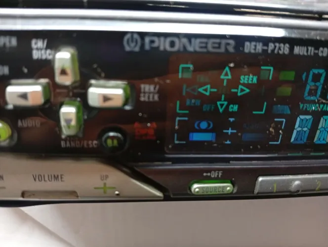 PIONEER DEH-P736 - TUDO FUNCIONANDO E EM OTIMO ESTADO DE CONSERVAÇÃO