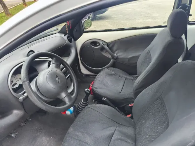 Ford KA GL 1.0i Zetec Rocam 2005