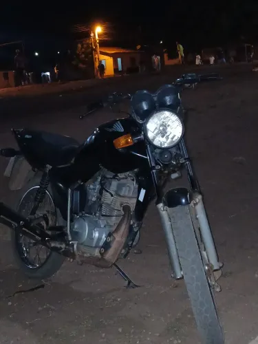 Vendo moto 125 fan 2012, para mais informações chamar no contato abaixo