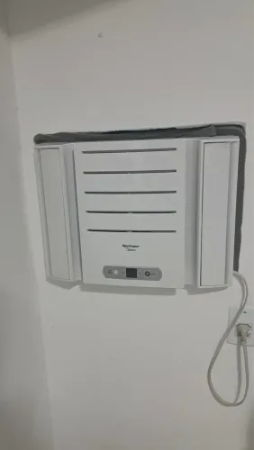 Ar-condicionado 7500 btus Parede c controle