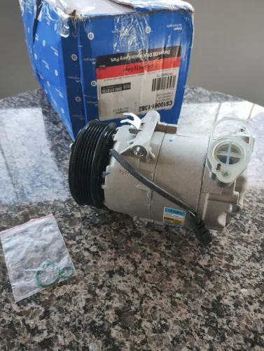 Compressor ar condicionado automotivo Fox 1.0 e 1.6 Delphi.