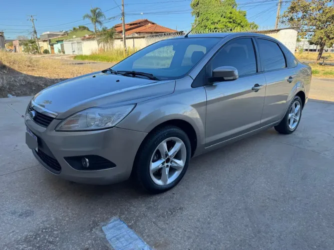 Ford Focus Sedan 2.0 16v/2.0 16V Flex 4P 2009