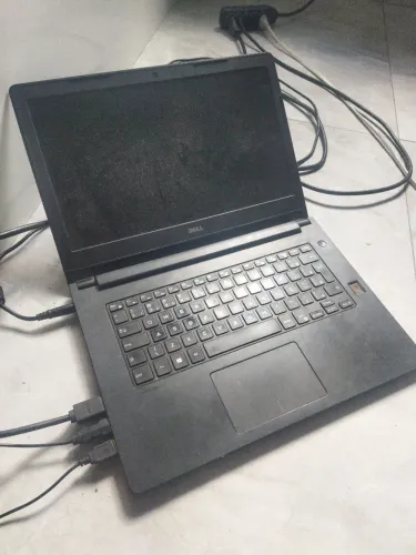 Vende-se notbook dell latitude 3470