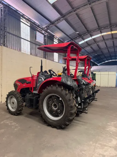 Trator Lansu 704/804
