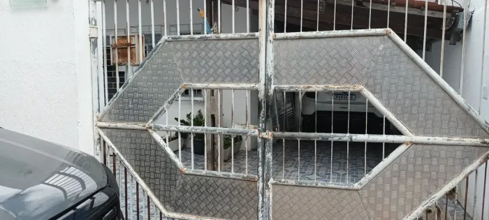 Vende se portão casa