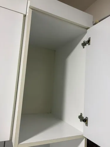 GUARDA-ROUPA MODULADO À VENDA