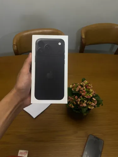 iPhone 18 pro max preto 256gb