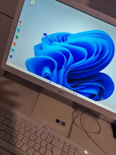 COMPUTADOR LG WINDOWS 11 HOME